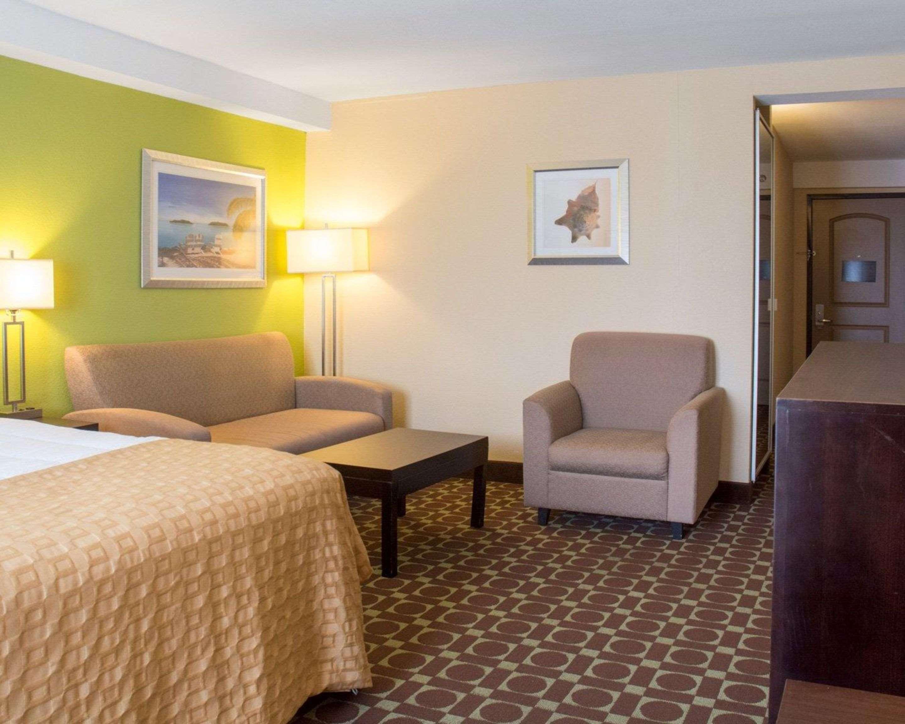 Garner Hotel Virginia Beach North By Ihg Экстерьер фото