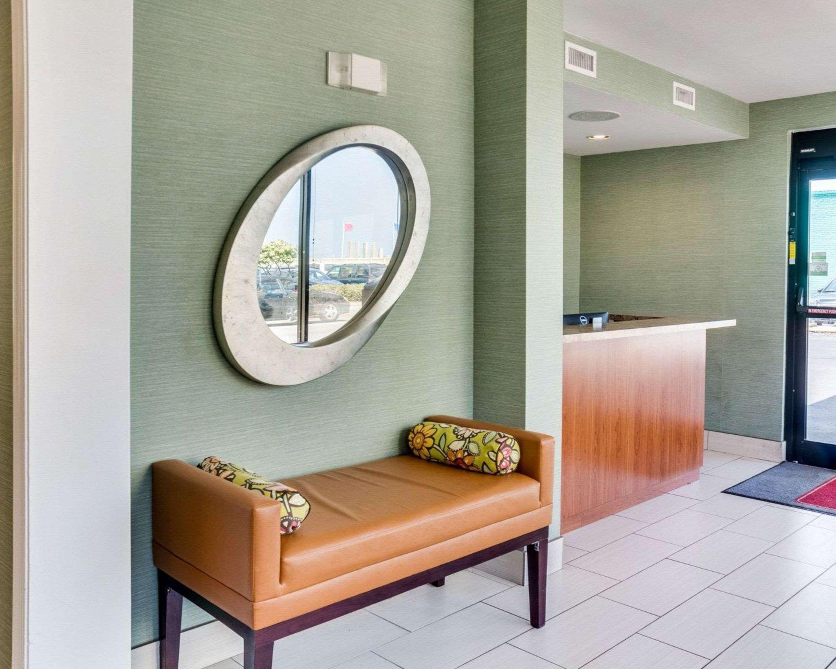 Garner Hotel Virginia Beach North By Ihg Экстерьер фото